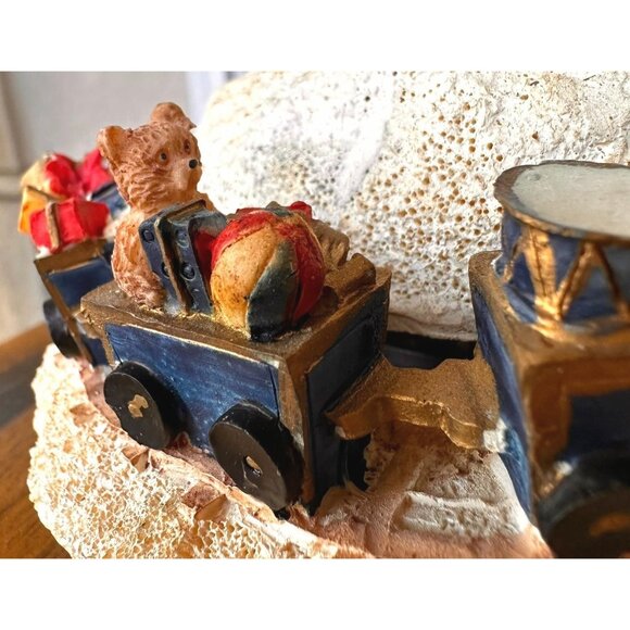 VTG Musical Bear with Train Wind Up Christmas Holiday Collection Santa N… - Picture 8 of 12